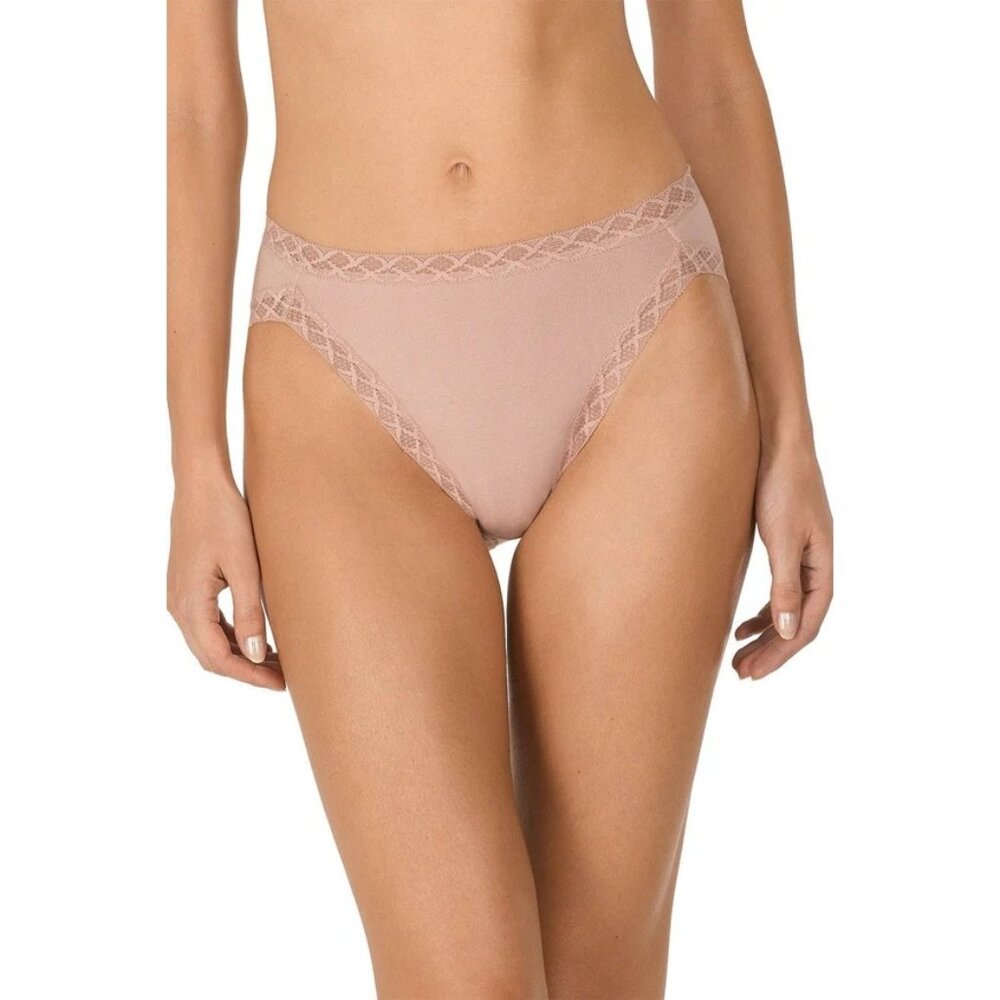 Natori Lace Trim Panties - Blush. NWT